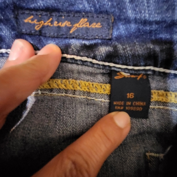 Seven7 high rise flare manufactured color distressed/fading plus size … - Picture 7 of 12